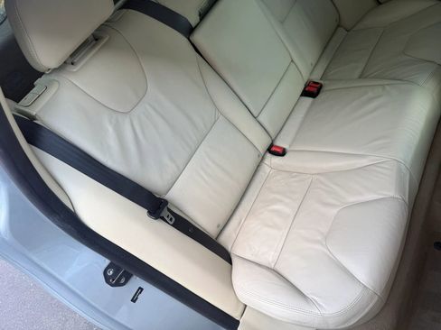 Used 2013 Volvo XC60 3.2 image 18