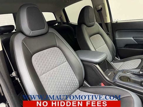 Used 2021 Chevrolet Colorado Z71 w/ Z71 Midnight Edition image 20