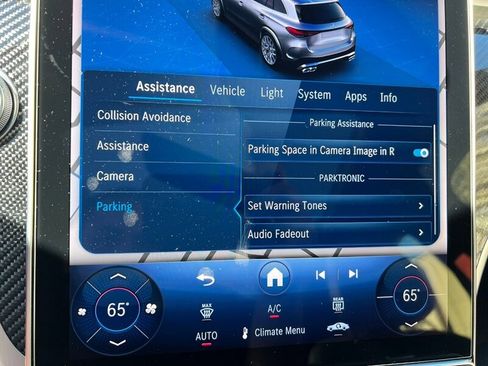 Used 2025 Mercedes-Benz GLC 43 AMG AMG GLC 43 image 47