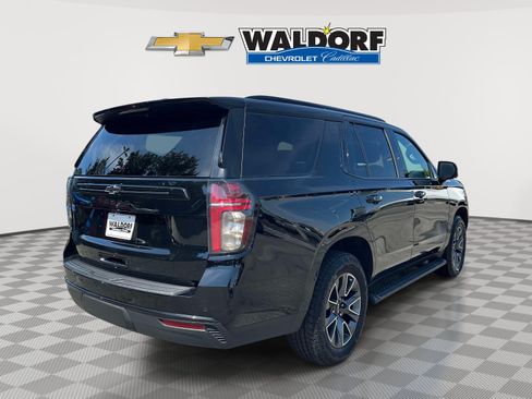 Used 2023 Chevrolet Tahoe Z71 w/ Luxury Package AWD/4WD image 6