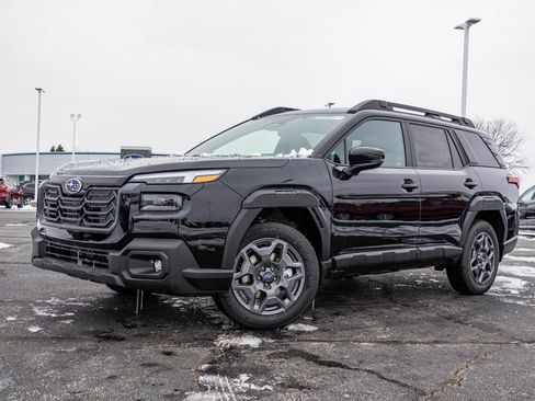 New 2026 Subaru Outback Premium image 2