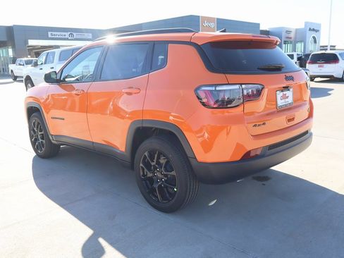 New 2026 Jeep Compass Latitude image 22