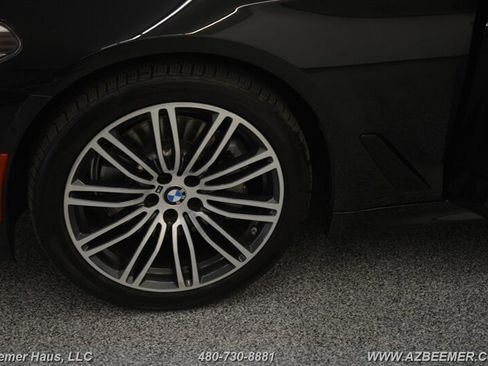 Used 2020 BMW 530i w/ M Sport Package RWD image 45