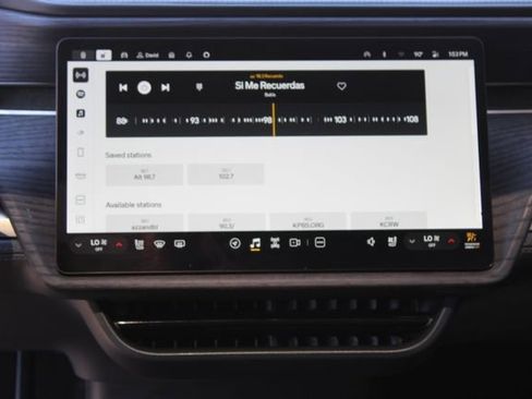 Used 2024 Rivian R1S Adventure image 13