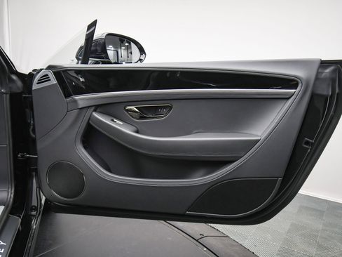 New 2026 Bentley Continental GTC image 41