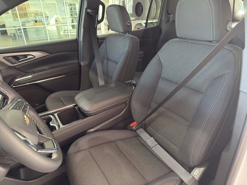 New 2026 Chevrolet Traverse LT image 20