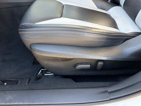 Used 2023 Subaru Crosstrek 2.5i Limited image 16