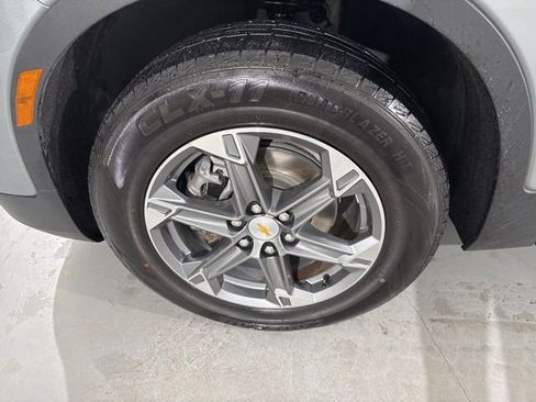 Used 2024 Chevrolet Blazer LT image 6