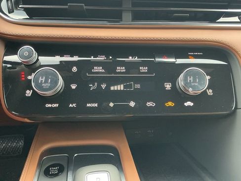 New 2026 INFINITI QX60 Autograph w/ Dark Cargo Package image 13