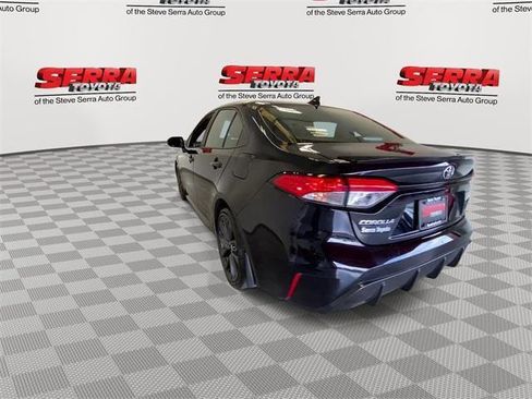 Certified 2025 Toyota Corolla SE image 8