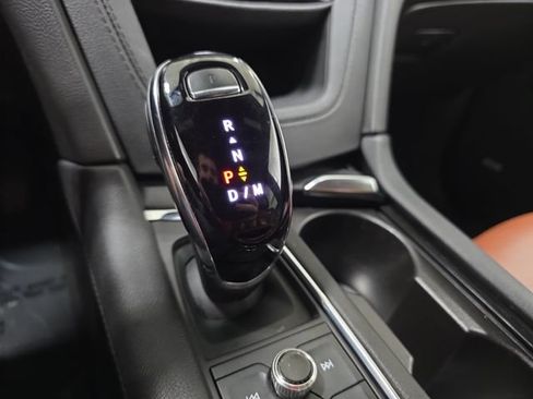 Certified 2024 Cadillac XT5 Premium Luxury AWD/4WD image 20