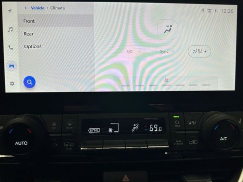 Used 2025 Toyota Grand Highlander AWD image 29