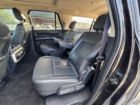 Used 2023 Ford Expedition Max XLT AWD/4WD image 18