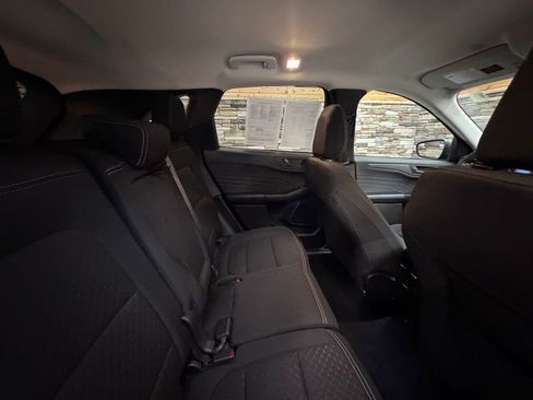 Used 2023 Ford Escape Active AWD/4WD image 31