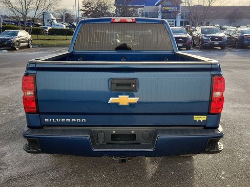 Used 2018 Chevrolet Silverado 1500 LT w/ All Star Edition image 5