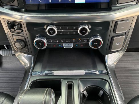 Used 2022 Ford F150 Lariat AWD/4WD image 25