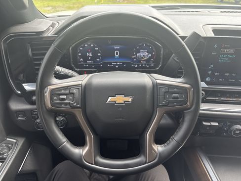 Used 2024 Chevrolet Silverado 2500 High Country w/ High Country Premium Package AWD/4WD image 14