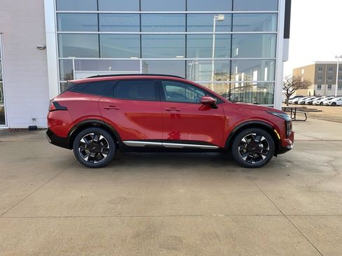 New 2026 Kia Sportage SX FWD image 4