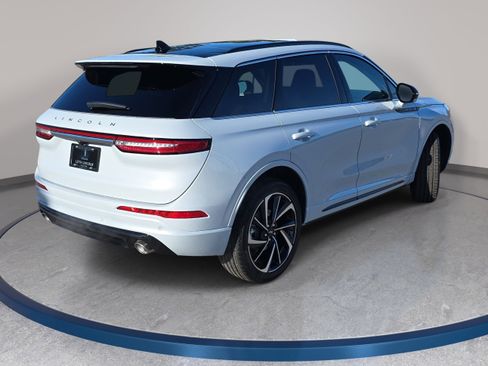 New 2026 Lincoln Corsair Grand Touring AWD/4WD image 5