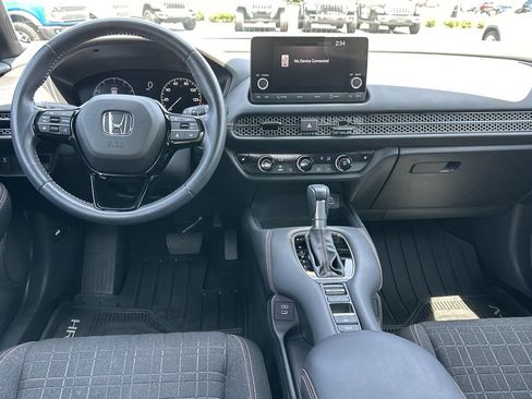 Used 2025 Honda HR-V Sport image 10