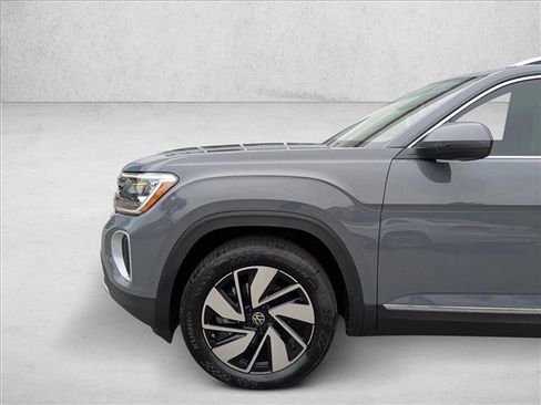 New 2026 Volkswagen Atlas SEL AWD/4WD image 8