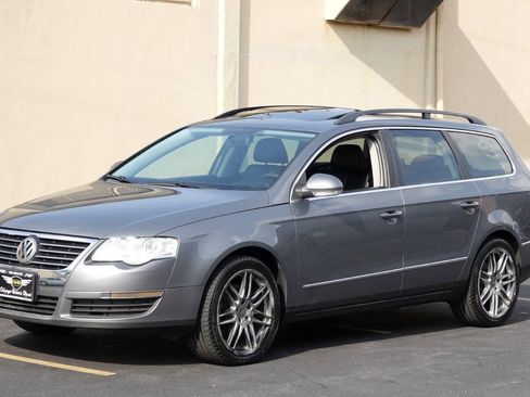 Used 2007 Volkswagen Passat 2.0T FWD image 43