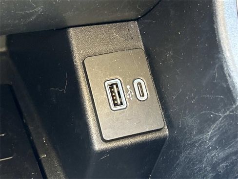 Used 2022 Ford Edge SEL w/ Convenience Package image 39