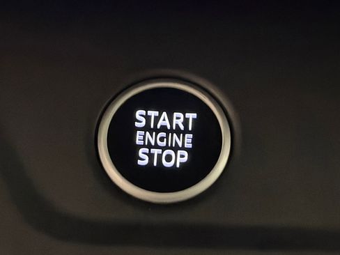 Used 2023 Audi Q3 2.0T Premium Plus w/ Premium Plus Package image 26