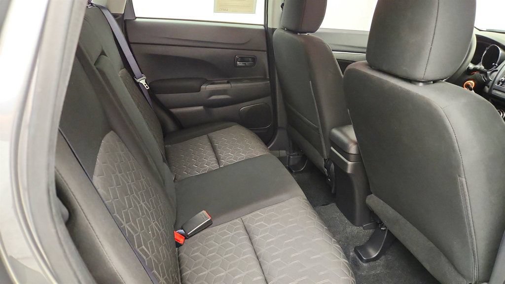 Used 2021 Mitsubishi Outlander Sport FWD image 19