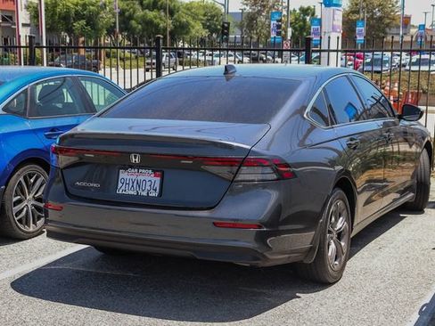 Used 2023 Honda Accord EX image 10