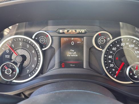 New 2026 RAM 1500 4x4 Crew Cab image 20