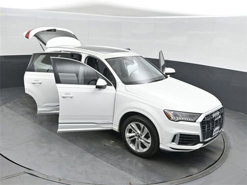 Used 2023 Audi Q7 3.0T Premium Plus image 54
