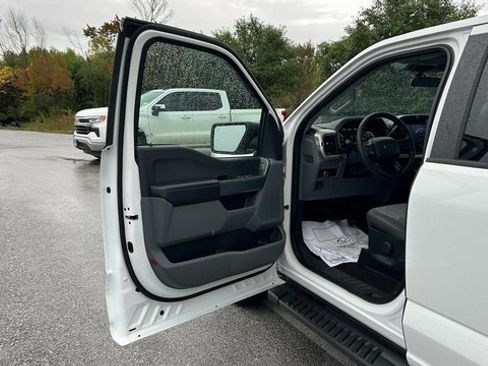 Used 2021 Ford F150 XLT w/ Trailer Tow Package image 11