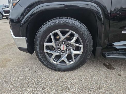 Certified 2023 GMC Sierra 1500 SLT w/ SLT Premium Package image 13