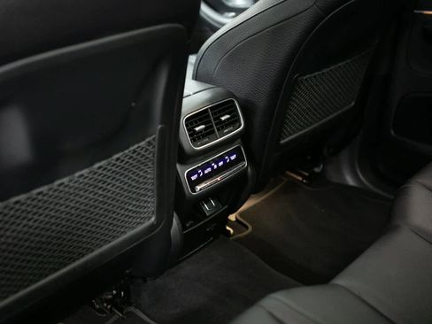 Used 2023 Mercedes-Benz GLE 450 4MATIC image 25