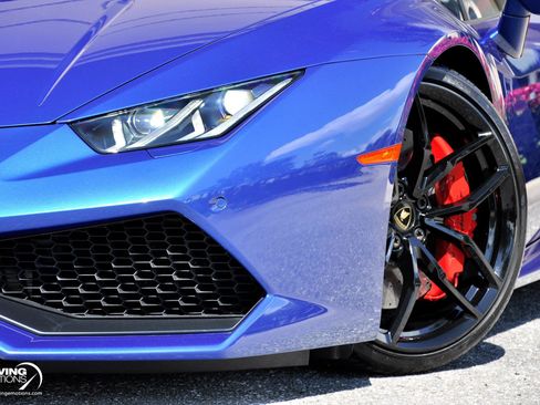 Used 2015 Lamborghini Huracan LP 610-4 AWD/4WD image 30