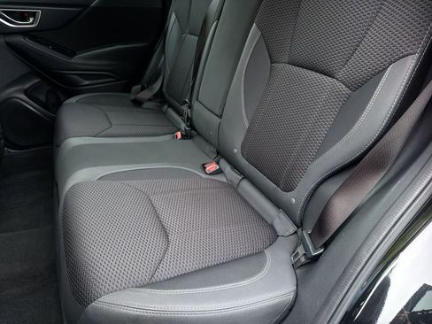 Used 2020 Subaru Forester Premium AWD/4WD image 21