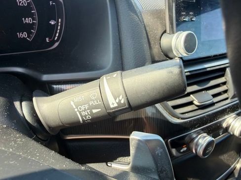 Used 2022 Honda Accord Sport image 38