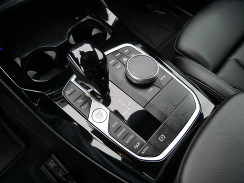 Used 2023 BMW X3 xDrive30i w/ Convenience Package image 18
