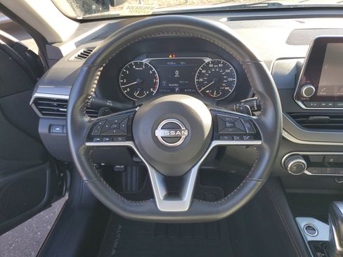 Used 2024 Nissan Altima 2.5 SR image 26