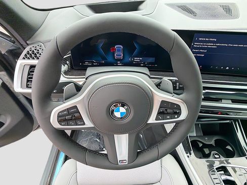 New 2026 BMW X5 xDrive40i w/ M Sport Package AWD/4WD image 39