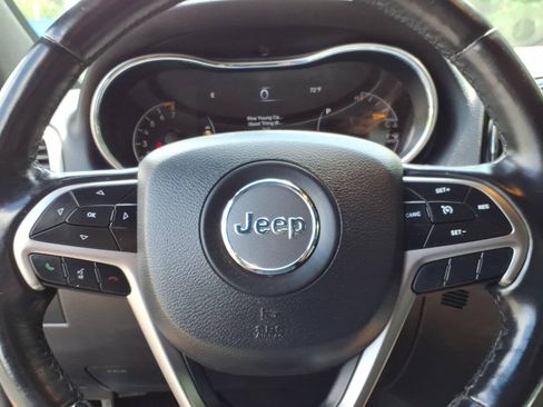 Used 2019 Jeep Grand Cherokee Limited AWD/4WD image 27