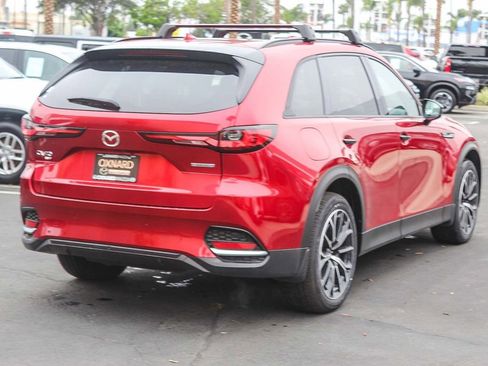 New 2025 MAZDA CX-70 Plug-In Hybrid w/ Premium Pkg image 4
