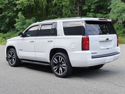 Used 2018 Chevrolet Tahoe LT w/ Luxury Package AWD/4WD image 5