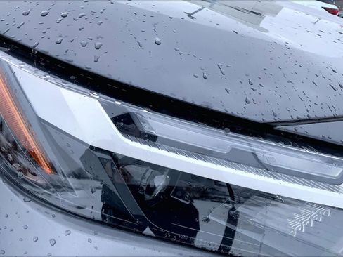 Used 2022 Toyota RAV4 XLE image 28