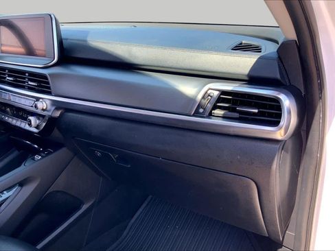 Certified 2022 Kia Telluride S FWD image 18