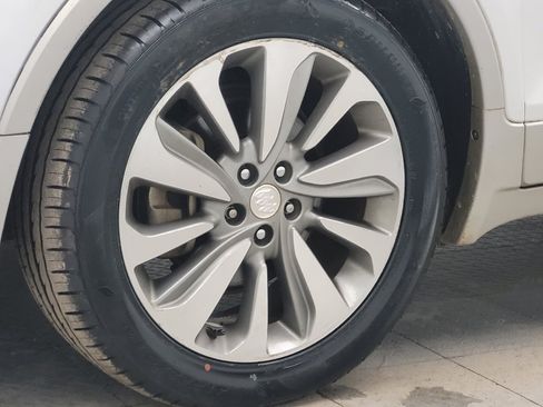 Used 2017 Buick Encore Preferred image 31