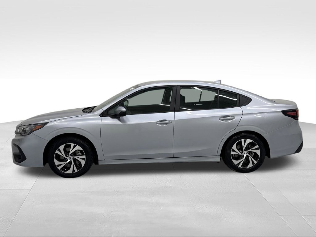 Certified 2025 Subaru Legacy Premium AWD/4WD image 3