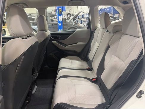 Used 2023 Subaru Forester AWD/4WD image 13