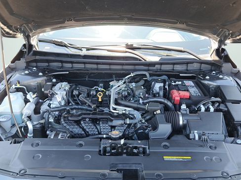 Used 2025 Nissan Altima 2.5 SV FWD image 26